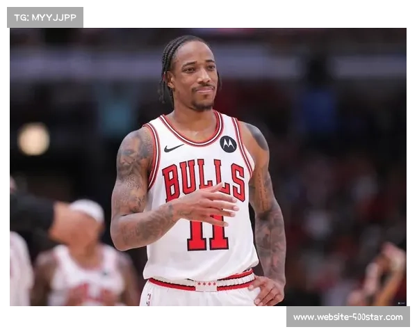 公牛德罗赞中距离连得8分，步行者请求暂停调整